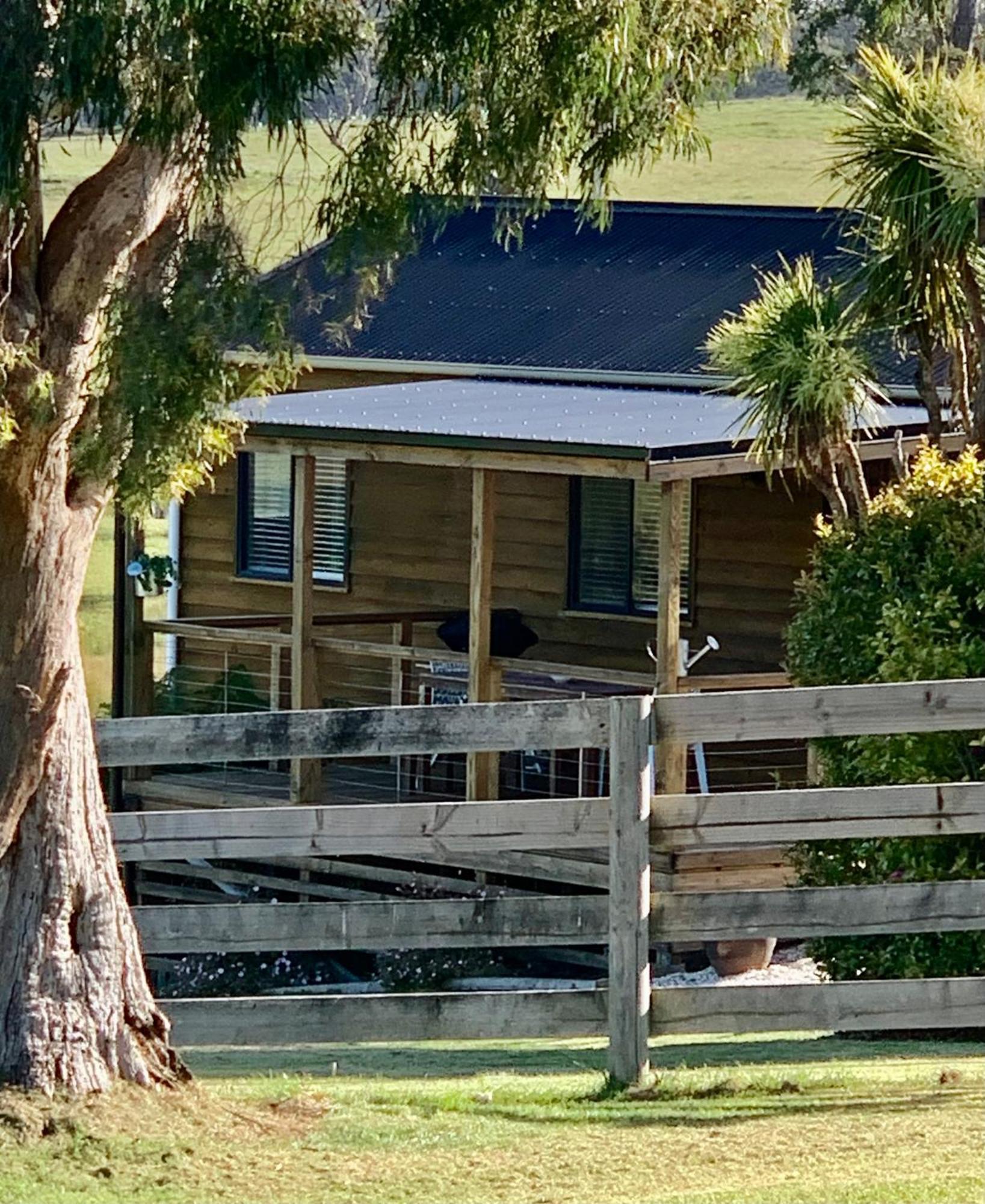 Hazelcreek Cottages Exeter Exterior foto